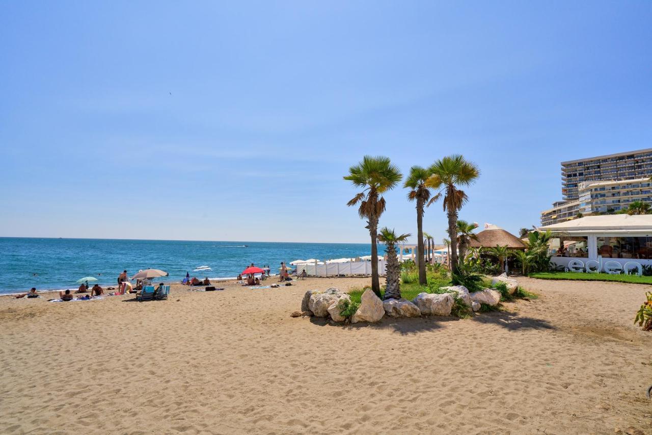 Savanna Beach. Amazing Apartment With Jacuzzi Torremolinos Exteriér fotografie